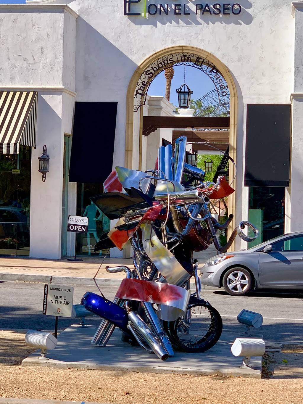 California Pizza Kitchen at The Shops on El Paseo | restaurant | 73080 El Paseo STE 8, Palm Desert, CA 92260, USA | 7607765036 OR +1 760-776-5036