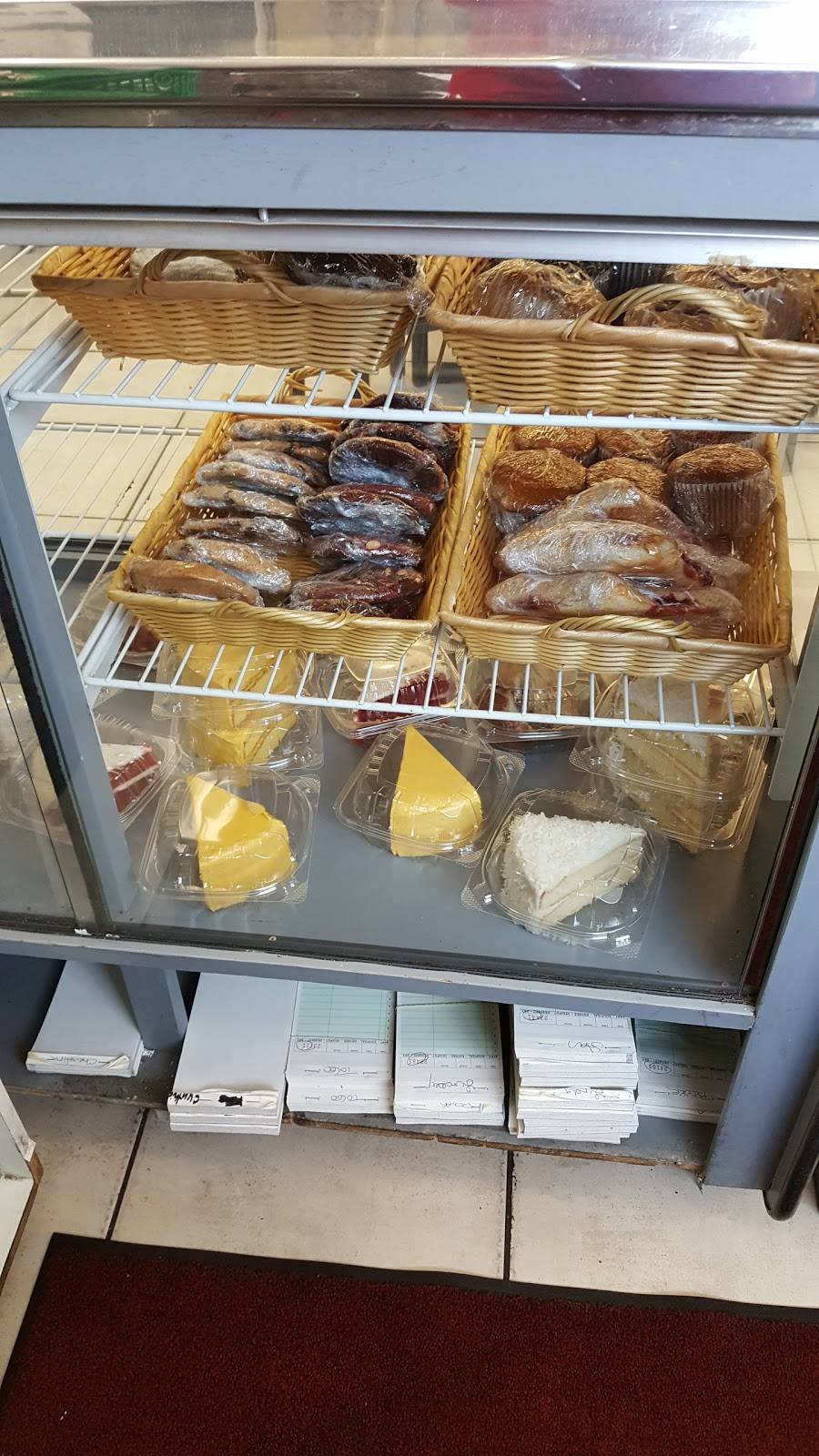 Royal Palm Grill 2 | restaurant | 436 N Krome Ave, Homestead, FL 33030, USA | 7863773626 OR +1 786-377-3626