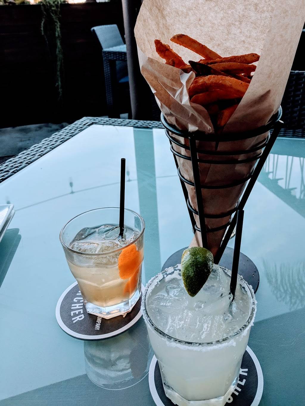 Nautilus Tavern | restaurant | 6830 La Jolla Blvd #103, La Jolla, CA 92037, USA | 8587502056 OR +1 858-750-2056