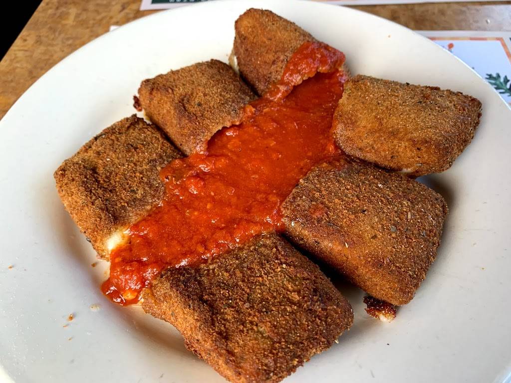 Zia Maria | restaurant | 14 Railroad St, Canaan, CT 06018, USA | 8608244060 OR +1 860-824-4060