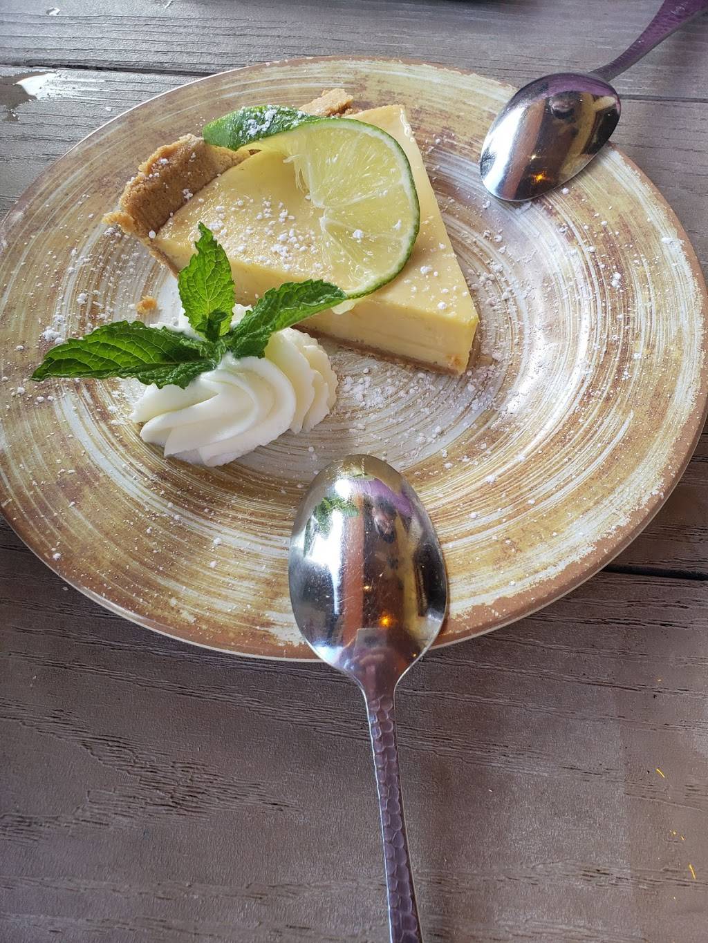 Bimini Bait Shack | restaurant | 17501 Harbour Pointe Dr, Fort Myers, FL 33908, USA | 2393602248 OR +1 239-360-2248