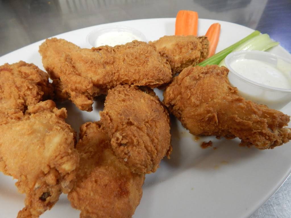 Brickers Pub | restaurant | 50 N Northfield Dr, Brownsburg, IN 46112, USA | 3178582745 OR +1 317-858-2745