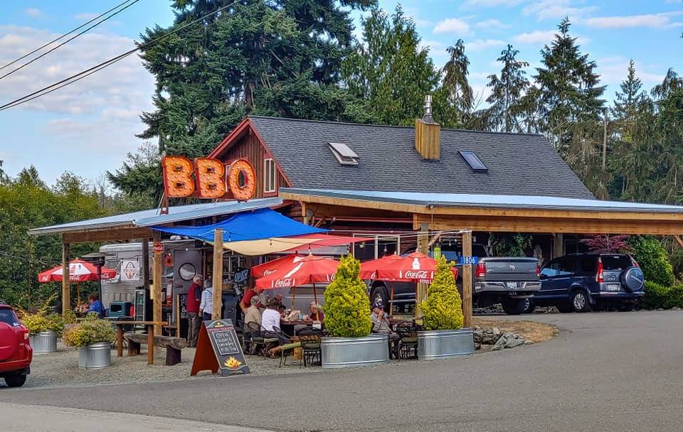 Petosa Roasta BBQ | restaurant | 1806 Newman Rd, Freeland, WA 98249, USA | 4257371255 OR +1 425-737-1255