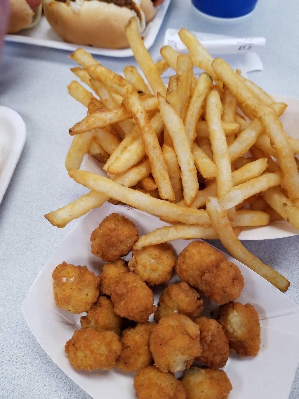 Hot Dog Charlies Cohoes | restaurant | 629 Saratoga St, Cohoes, NY 12047, USA | 5182354494 OR +1 518-235-4494