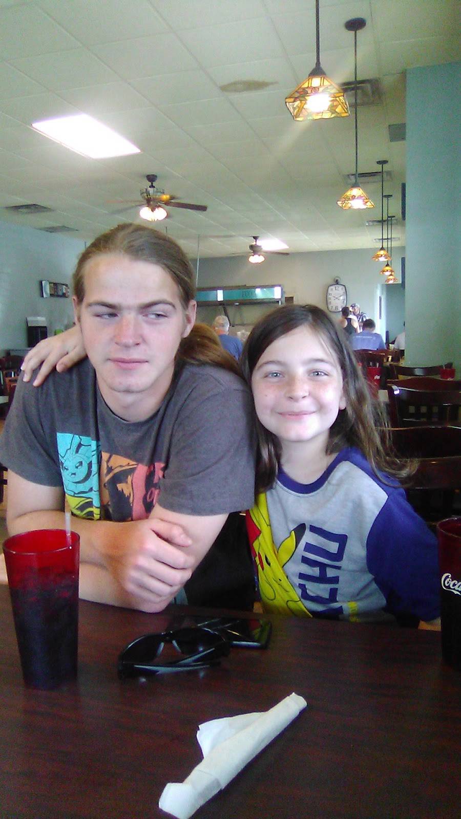 Rubes | restaurant | 701 W 10th St, Metropolis, IL 62960, USA | 6185241048 OR +1 618-524-1048