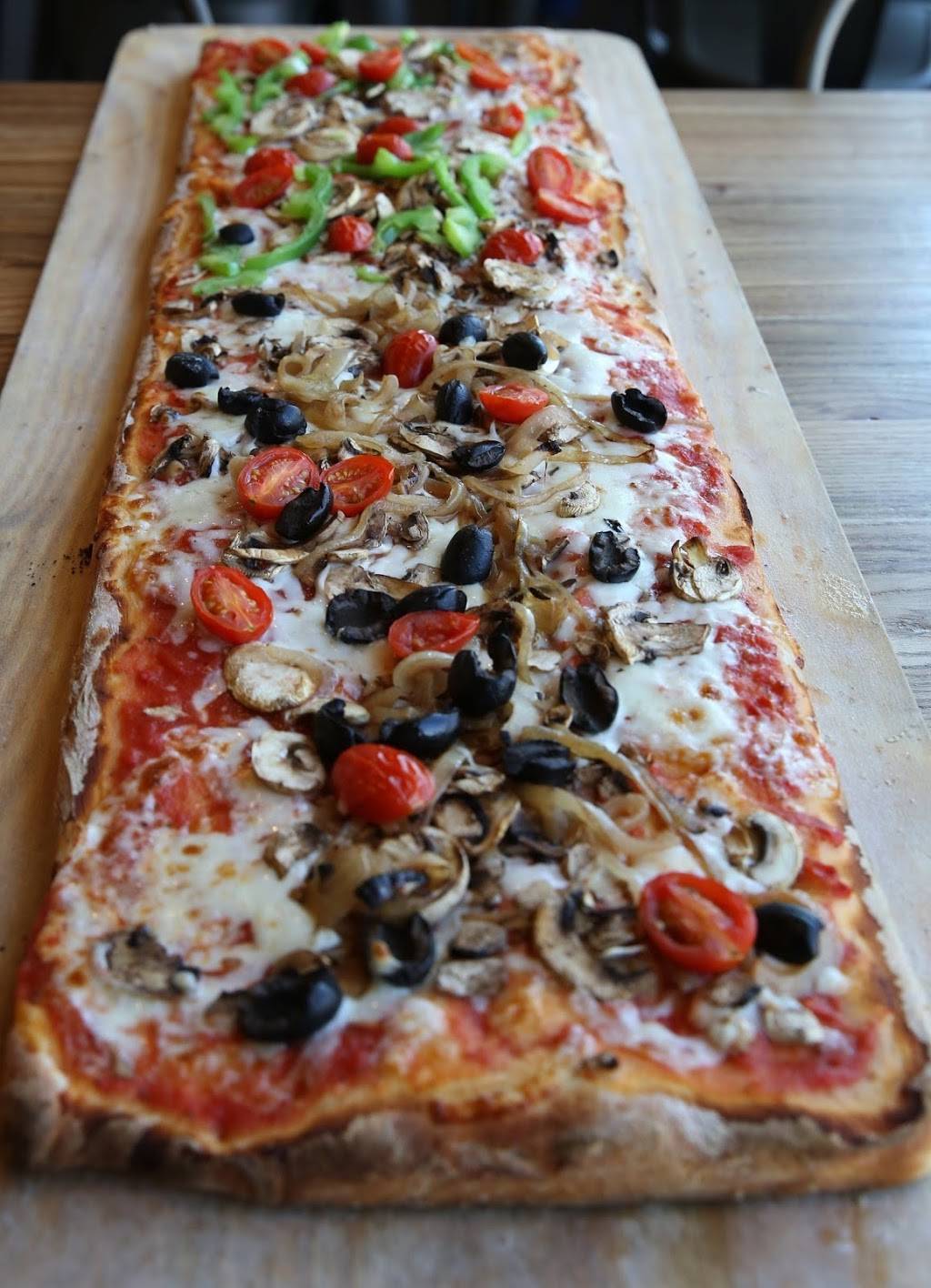 Oven 360 Lasalle | restaurant | 6505 Malden Rd, Windsor, ON N9H 1T5, Canada | 5199709686 OR +1 519-970-9686