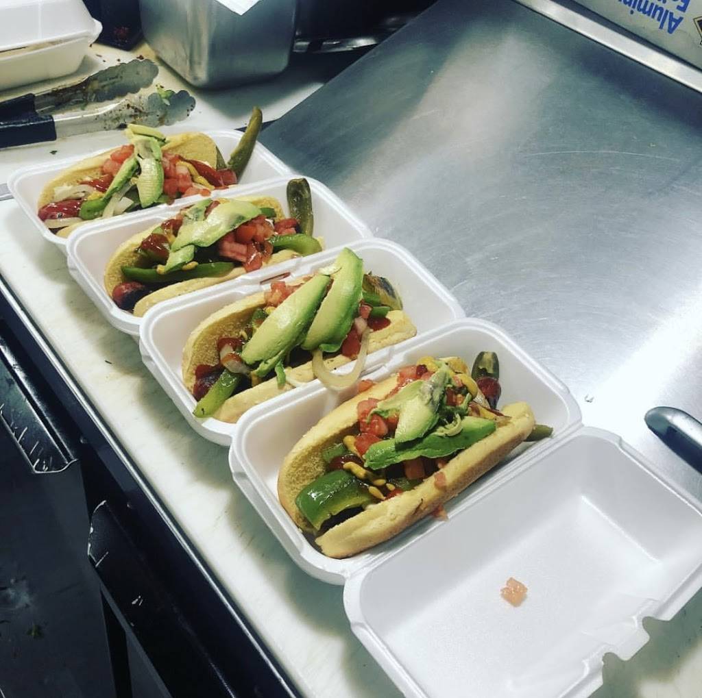 Lonches Marlene | restaurant | 3503 Niles St, Bakersfield, CA 93306, USA | 6617175989 OR +1 661-717-5989