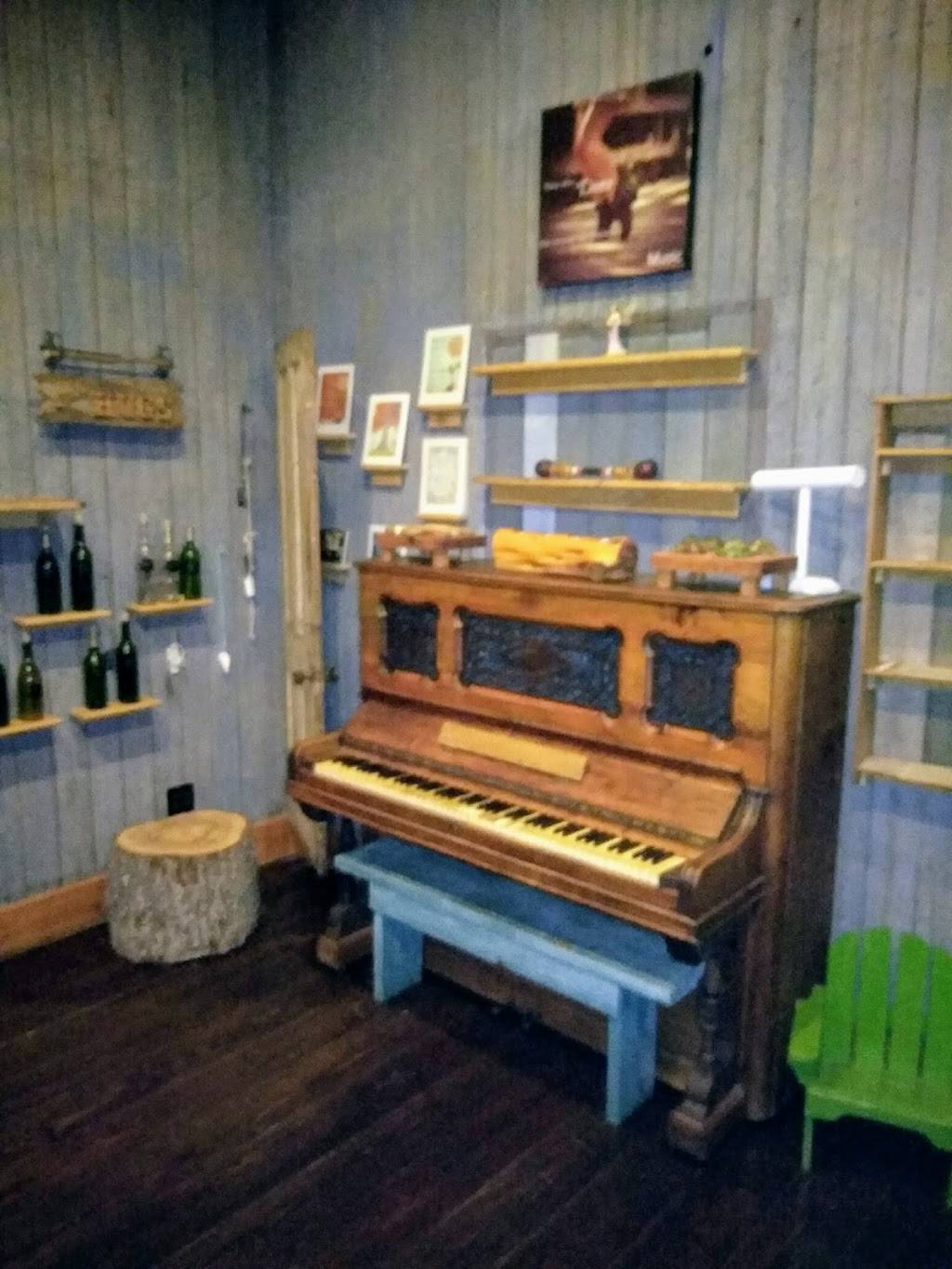 Enchanted Cedar | restaurant | 100 N Oak St, Lorena, TX 76655, USA | 2548573463 OR +1 254-857-3463