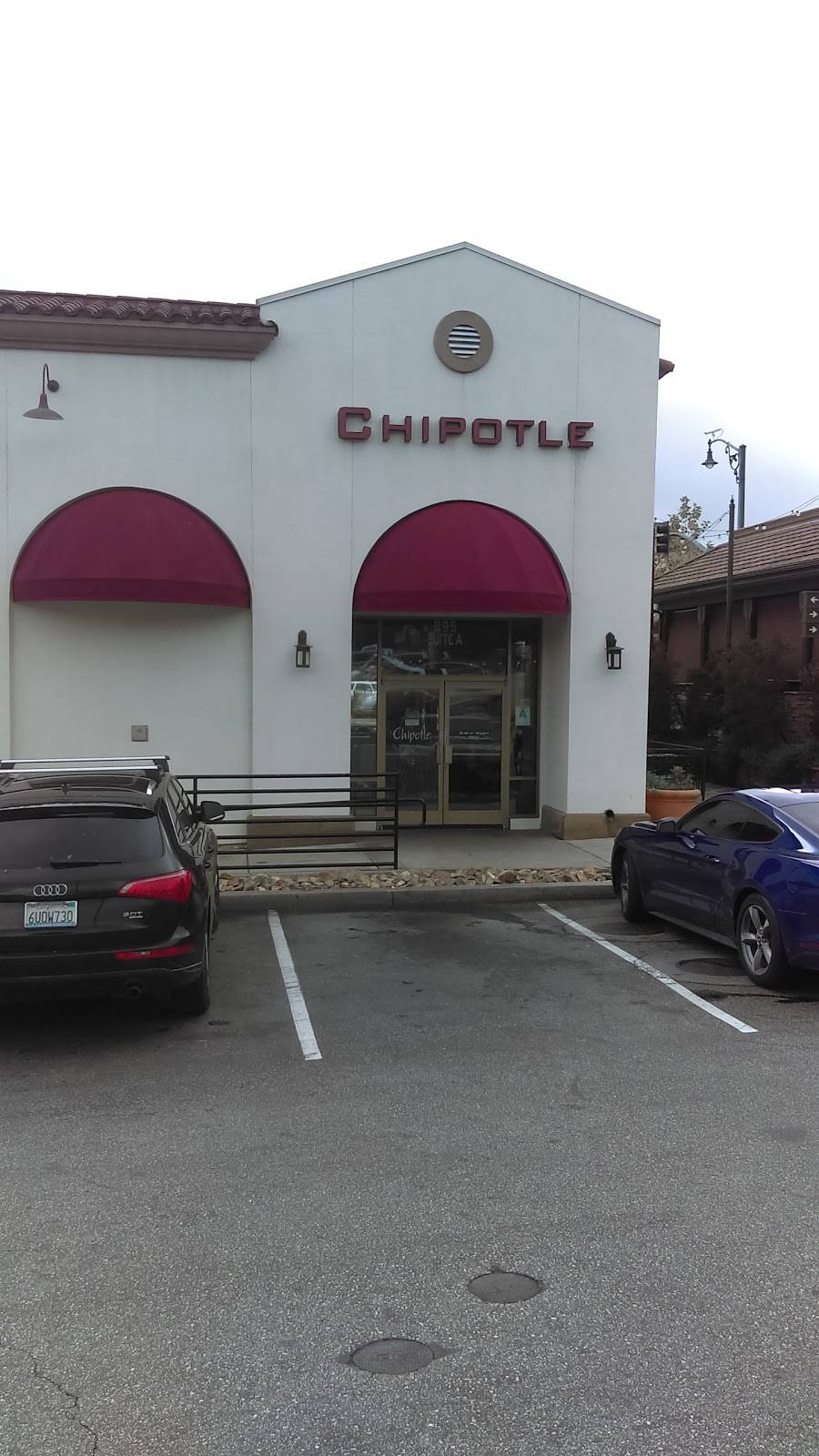 Chipotle Mexican Grill | restaurant | 895 Foothill Blvd Ste A, La Cañada Flintridge, CA 91011, USA | 8187908127 OR +1 818-790-8127