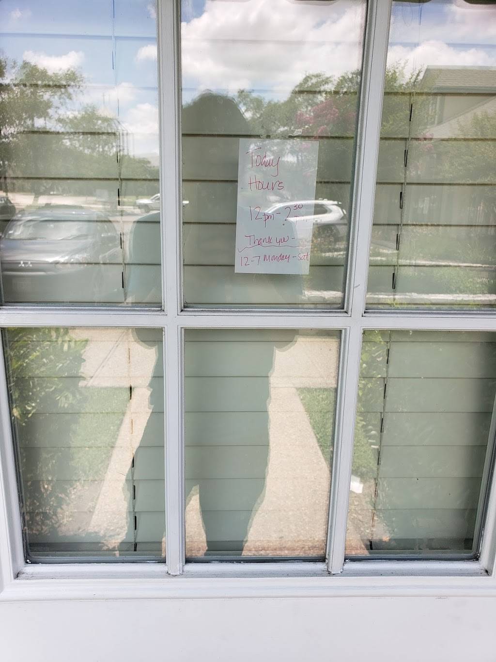 Just Desserts | restaurant | 7715 Tezel Rd, San Antonio, TX 78250, USA | 2102570019 OR +1 210-257-0019