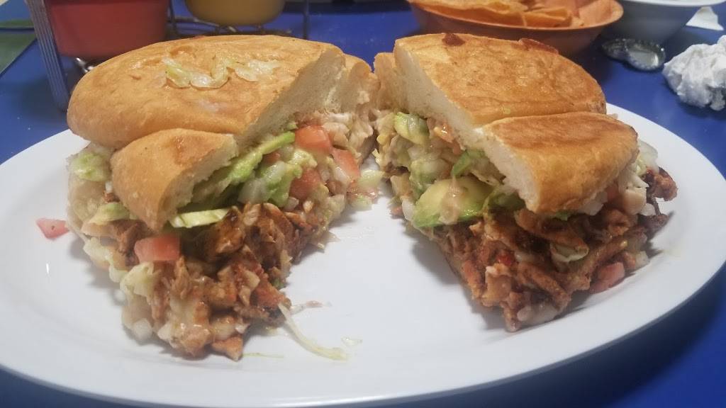 La Poblanita Deli | restaurant | 12145 S Cleveland Ave, Fort Myers, FL 33907, USA | 2392082716 OR +1 239-208-2716