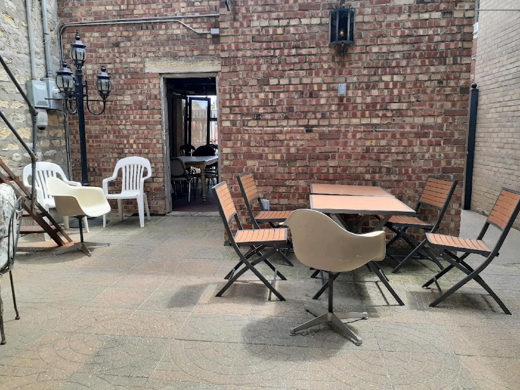 Gambinos Pizza | meal delivery | 130 W 6th St, Concordia, KS 66901, USA | 7852434600 OR +1 785-243-4600