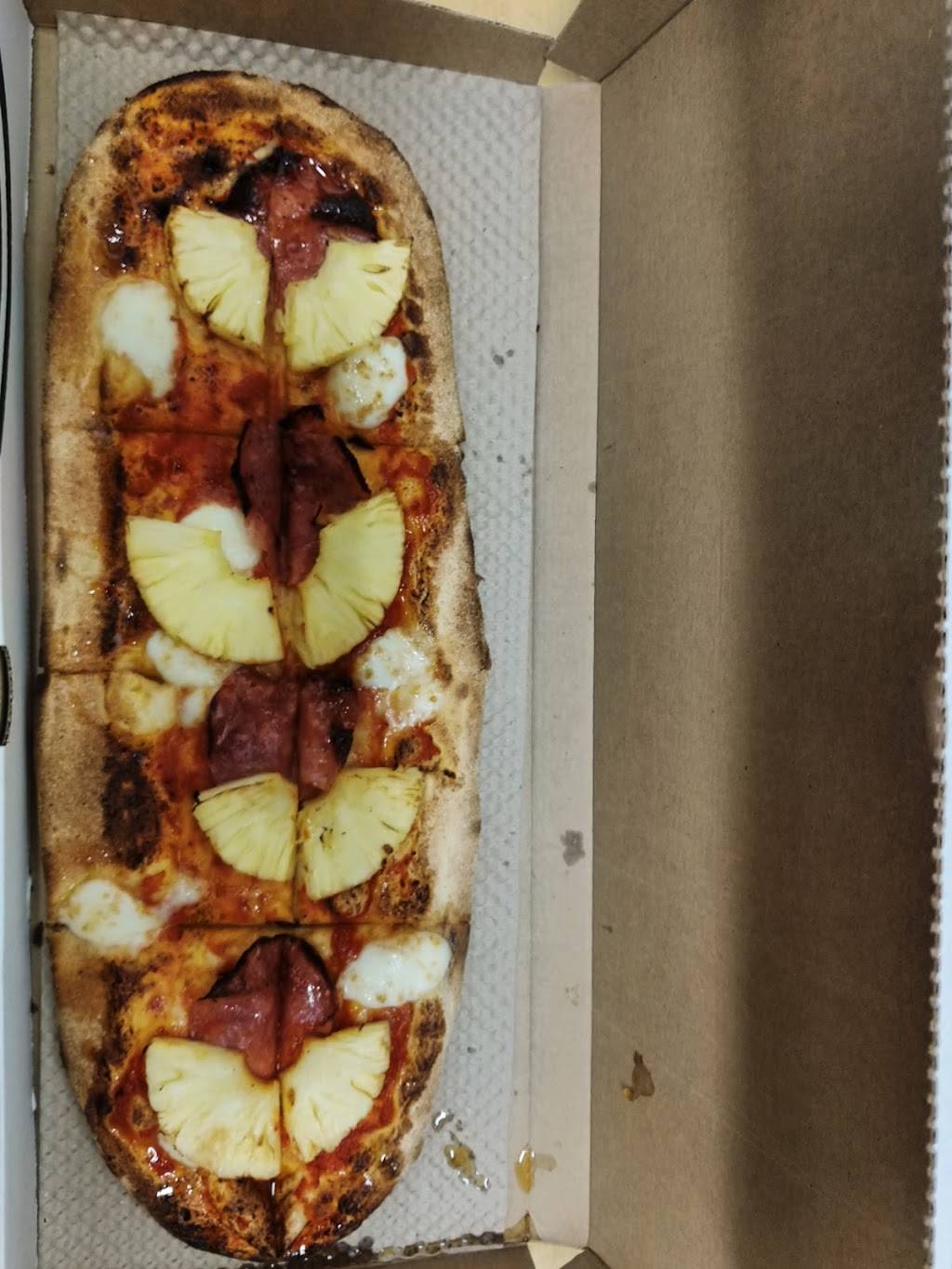 &pizza - Union Station | restaurant | 50 Massachusetts Ave NE, Washington, DC 20002, USA | 2025587549 OR +1 202-558-7549