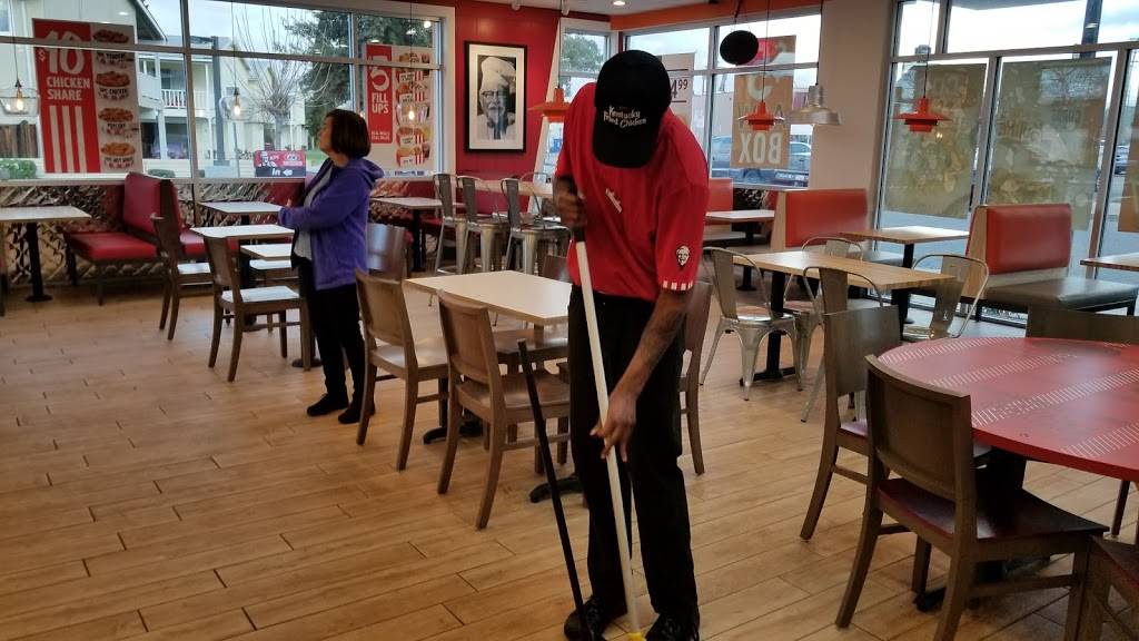 A&W | restaurant | 1395 Stanwood Dr, San Jose, CA 95118, USA | 4082655011 OR +1 408-265-5011