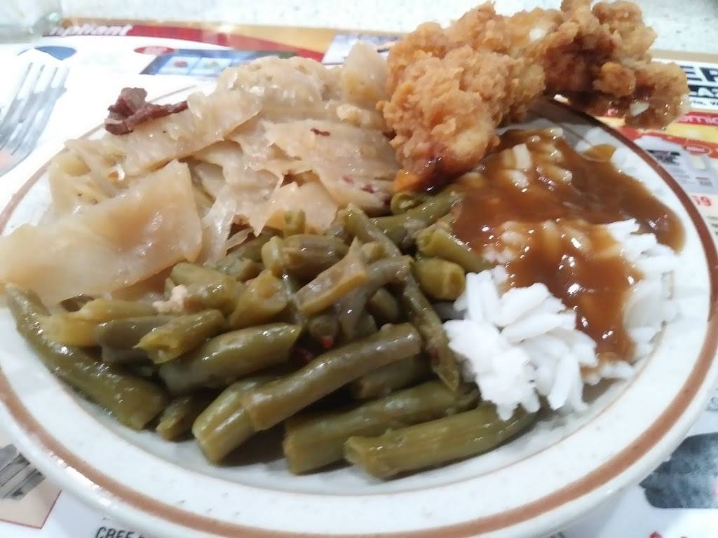 Hermie and Elliott Sadler Restaurant | restaurant | 920 W Atlantic St, Emporia, VA 23847, USA | 4346346709 OR +1 434-634-6709