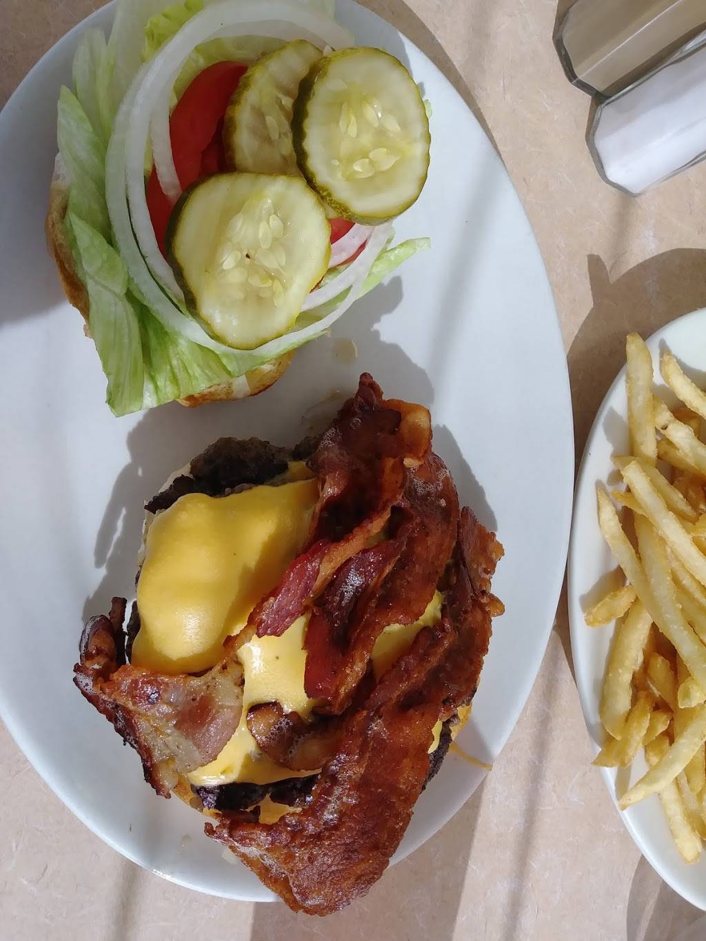 Teds Luncheonette | restaurant | 1201 Clearwater Largo Rd N, Largo, FL 33770, USA | 7275842565 OR +1 727-584-2565