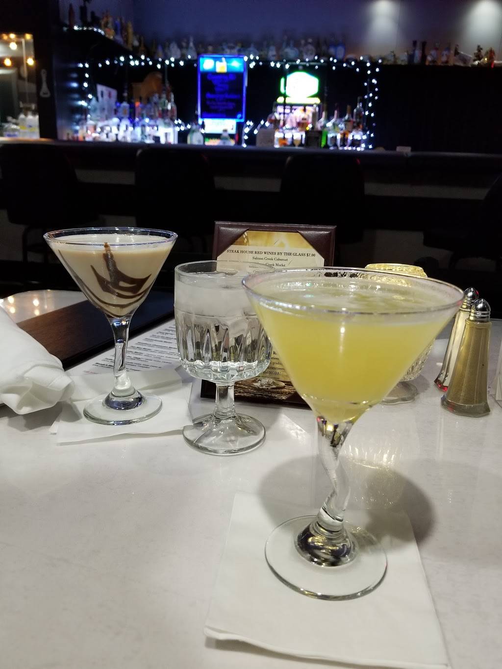 Woodys Steak House | restaurant | 1321 La Salle St, Ottawa, IL 61350, USA | 8154332400 OR +1 815-433-2400