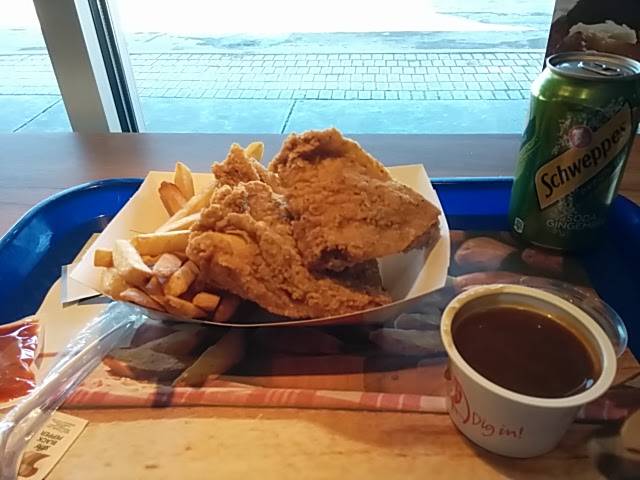 Mary Browns Chicken & Taters | restaurant | 150 Sidney St, Belleville, ON K8P 5E2, Canada | 6139670202 OR +1 613-967-0202