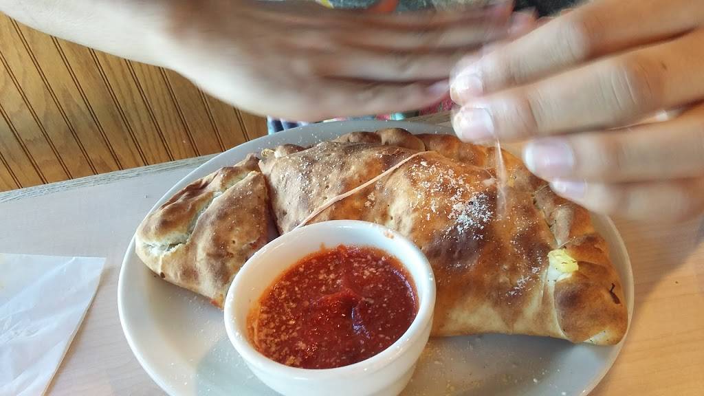 Nicolos Pizza | restaurant | 1631 Pace St, Longmont, CO 80504, USA | 3036512335 OR +1 303-651-2335