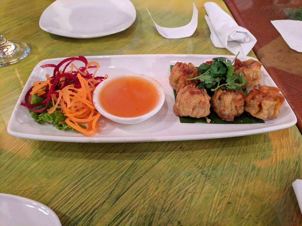 Thaiphoon Restaurant | restaurant | 1301 S Joyce St, Arlington, VA 22202, USA | 7034138200 OR +1 703-413-8200