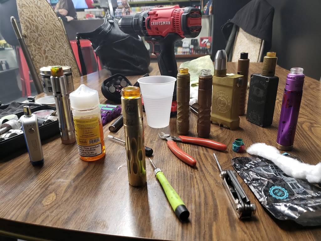 Steak n Shake | restaurant | 201 S Larkin Ave, Joliet, IL 60436, USA | 8157259401 OR +1 815-725-9401