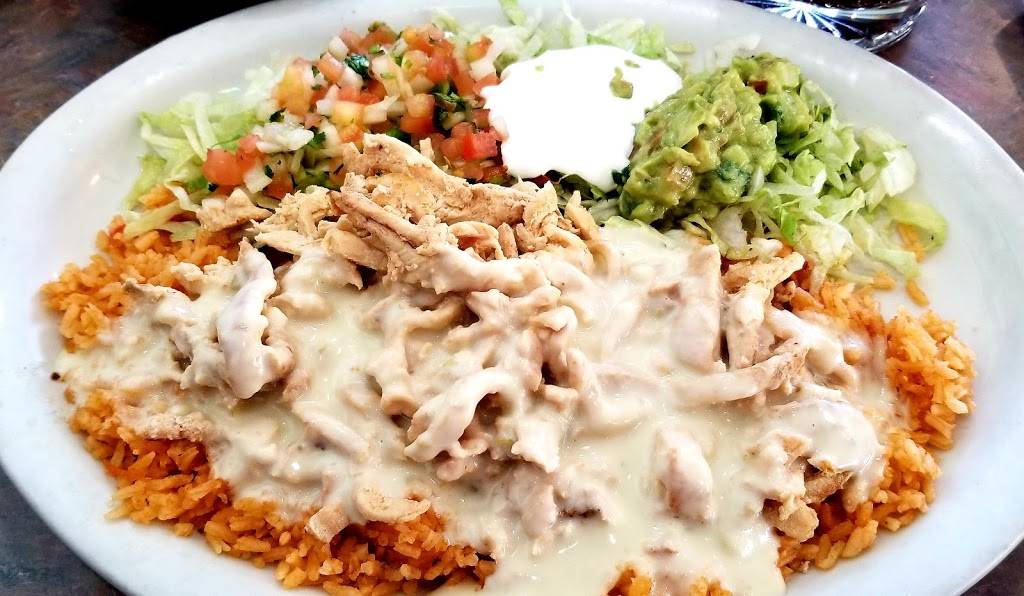 El Patio | restaurant | 2506 Village Green Pl, Champaign, IL 61822, USA | 2176007683 OR +1 217-600-7683