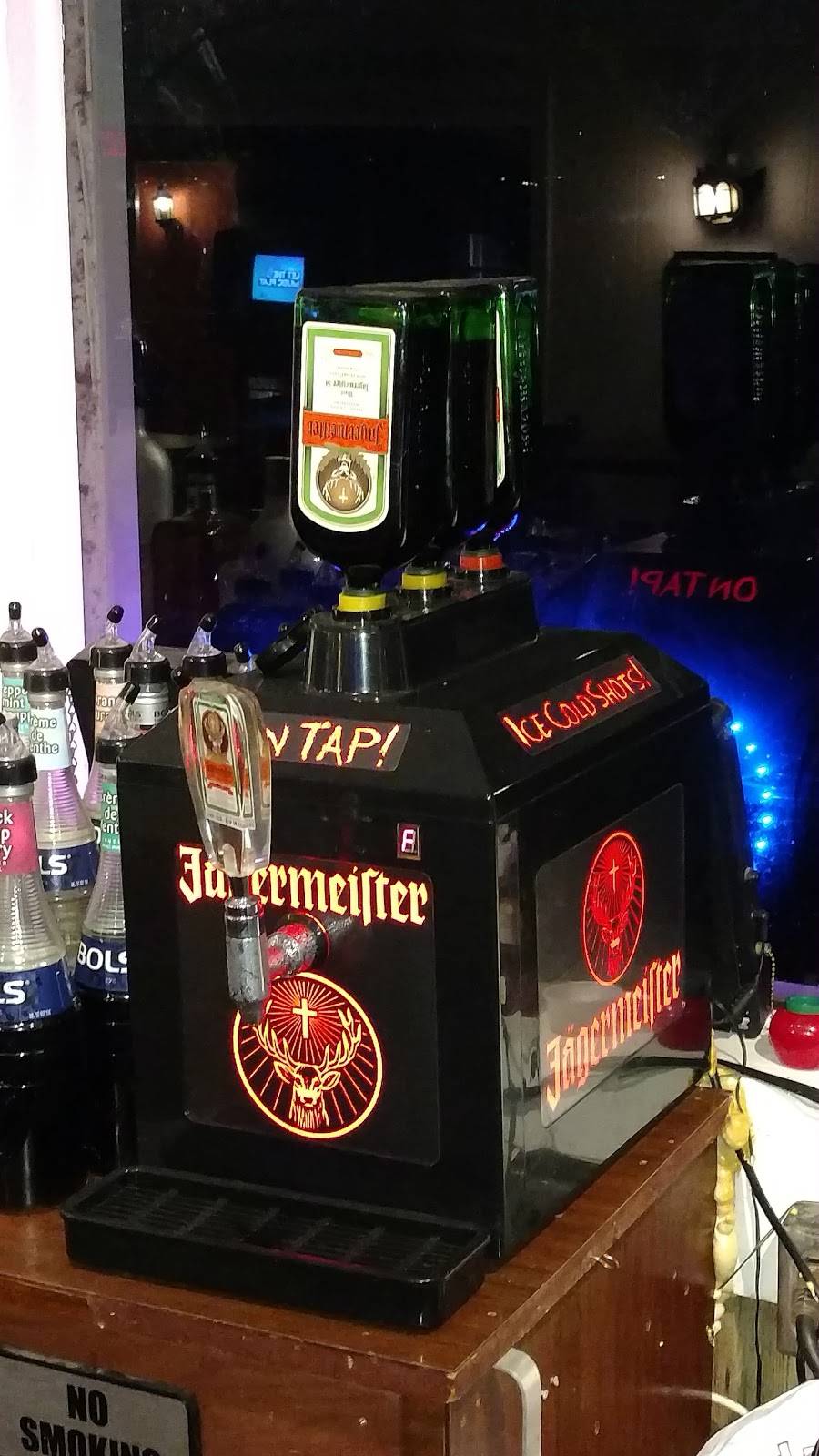 Sunset Cafe | restaurant | 111 River Rd, Chesapeake City, MD 21915, USA | 4108852270 OR +1 410-885-2270