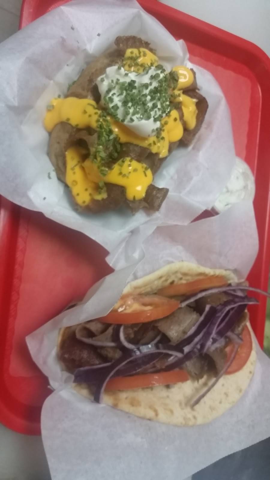 Gyro Grill | restaurant | 6316 52nd St # C, Kenosha, WI 53144, USA | 2626577200 OR +1 262-657-7200