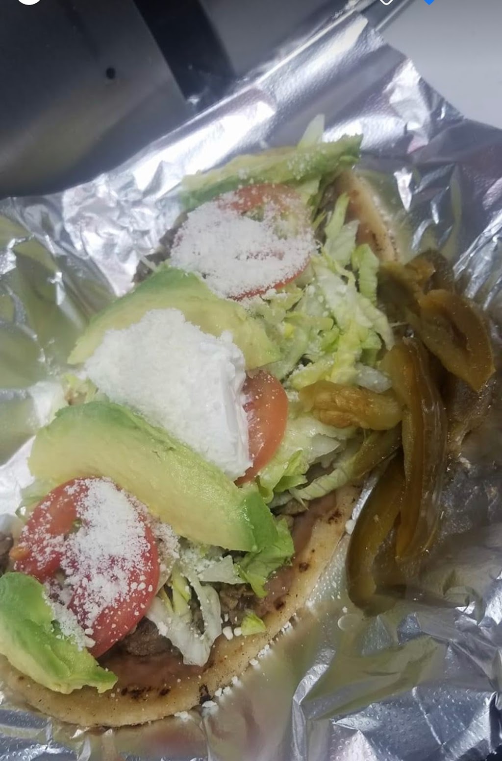 Taqueria El Tacontento | restaurant | 24087 Lake Dr, Crestline, CA 92325, USA | 9092750034 OR +1 909-275-0034