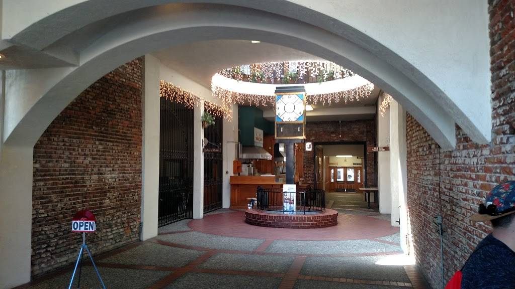 Broadway Heights California Cuisine | restaurant | 300 Broadway, Chico, CA 95928, USA | 5308998075 OR +1 530-899-8075