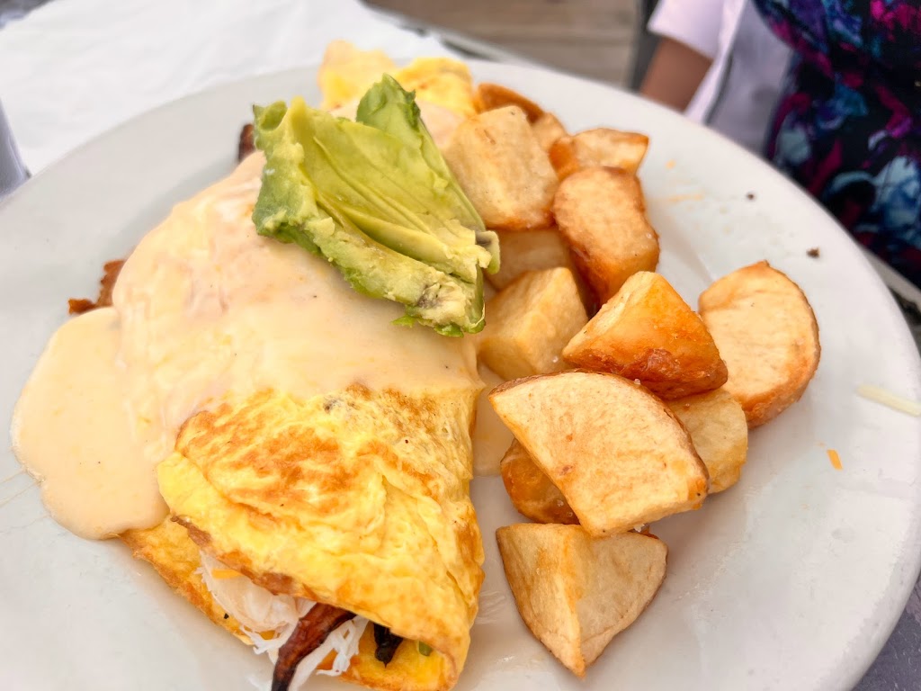 The Press | cafe | 107 Sevilla Ave, Half Moon Bay, CA 94018, USA | 6507135265 OR +1 650-713-5265