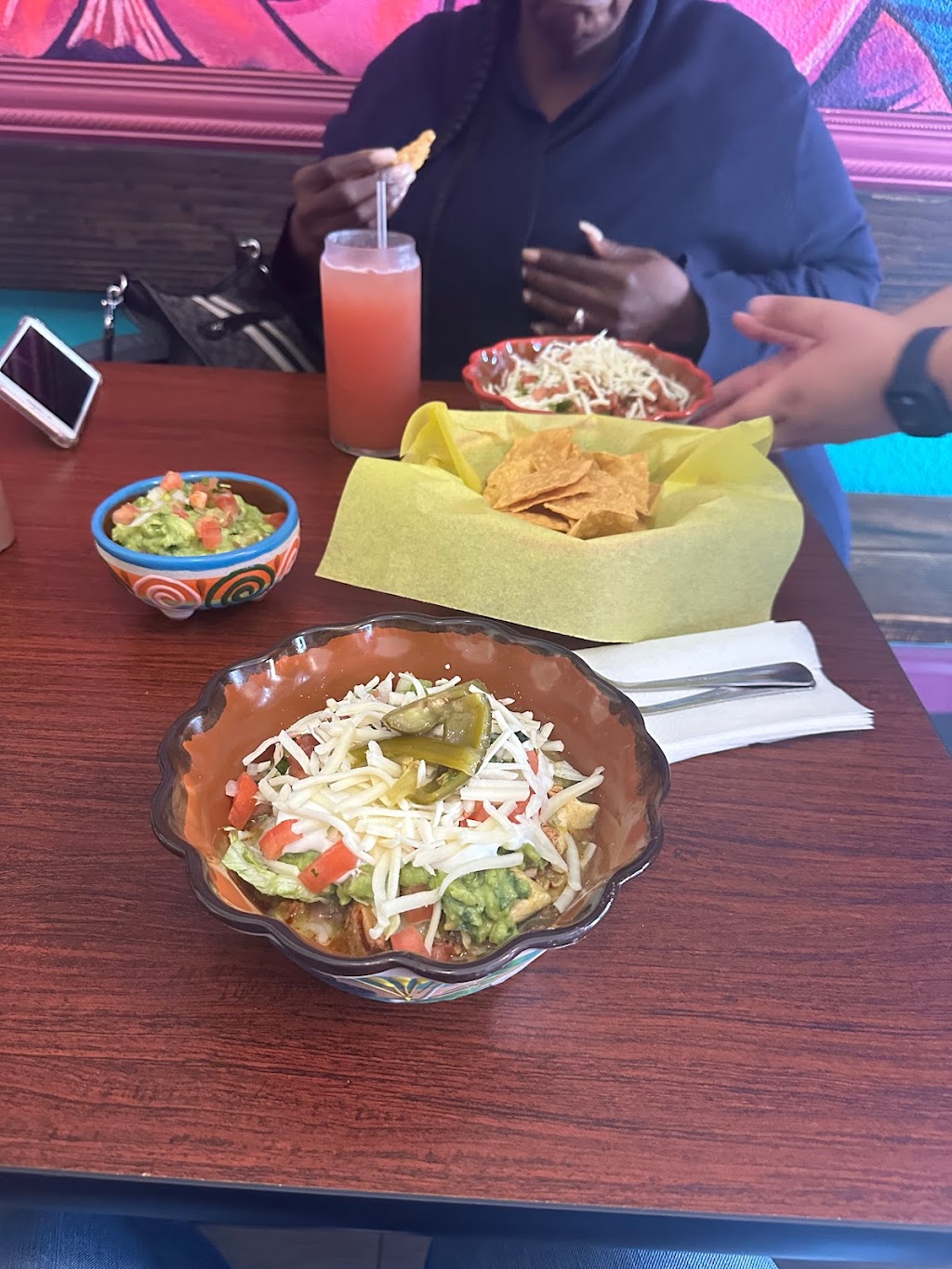 Zona Rosa Mexican Grill | restaurant | 2337 Market St, San Francisco, CA 94114, USA | 4159326951 OR +1 415-932-6951