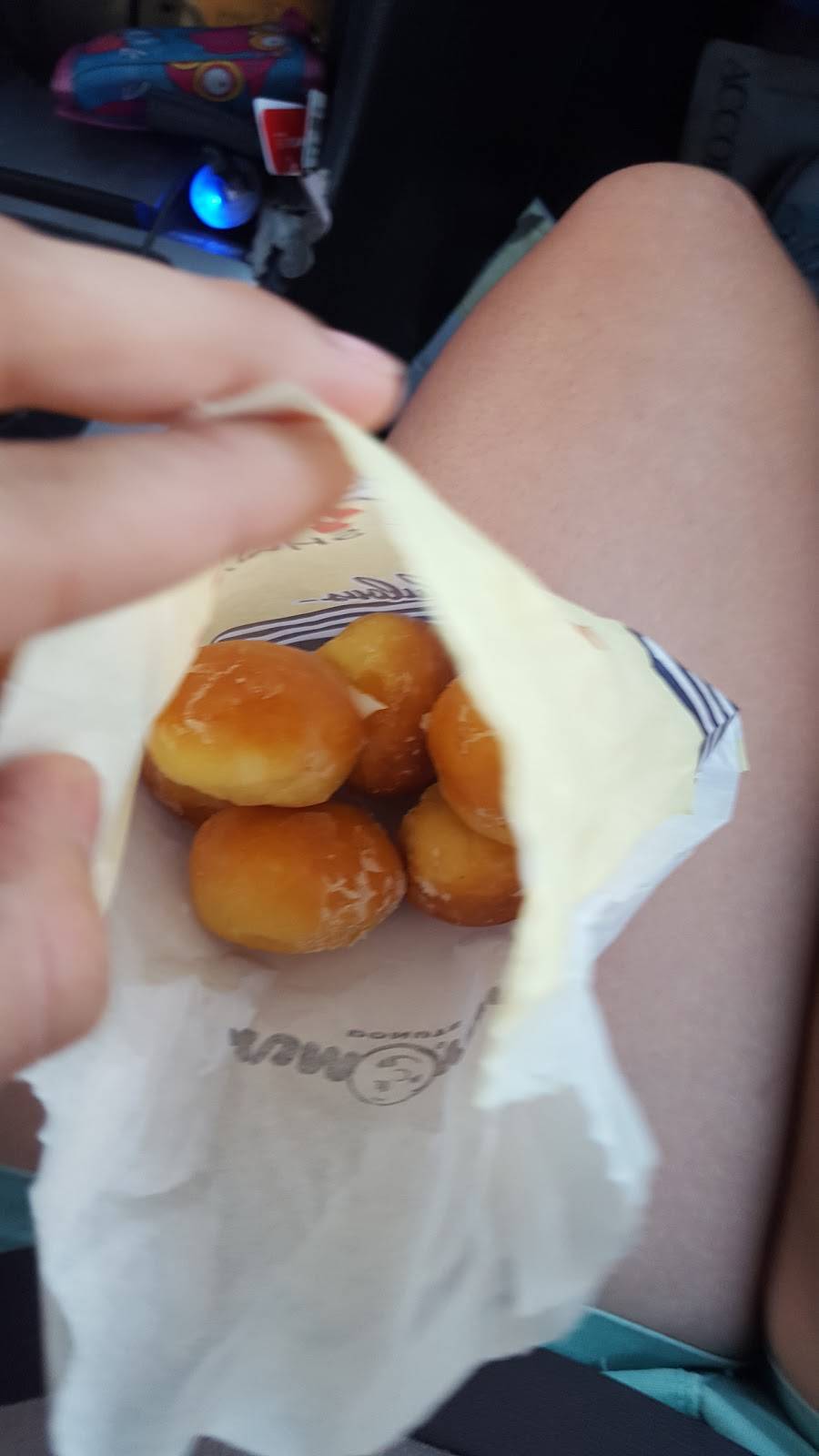 Yum Yum Donuts | cafe | 11150 Long Beach Blvd, Lynwood, CA 90262, USA | 3106375837 OR +1 310-637-5837