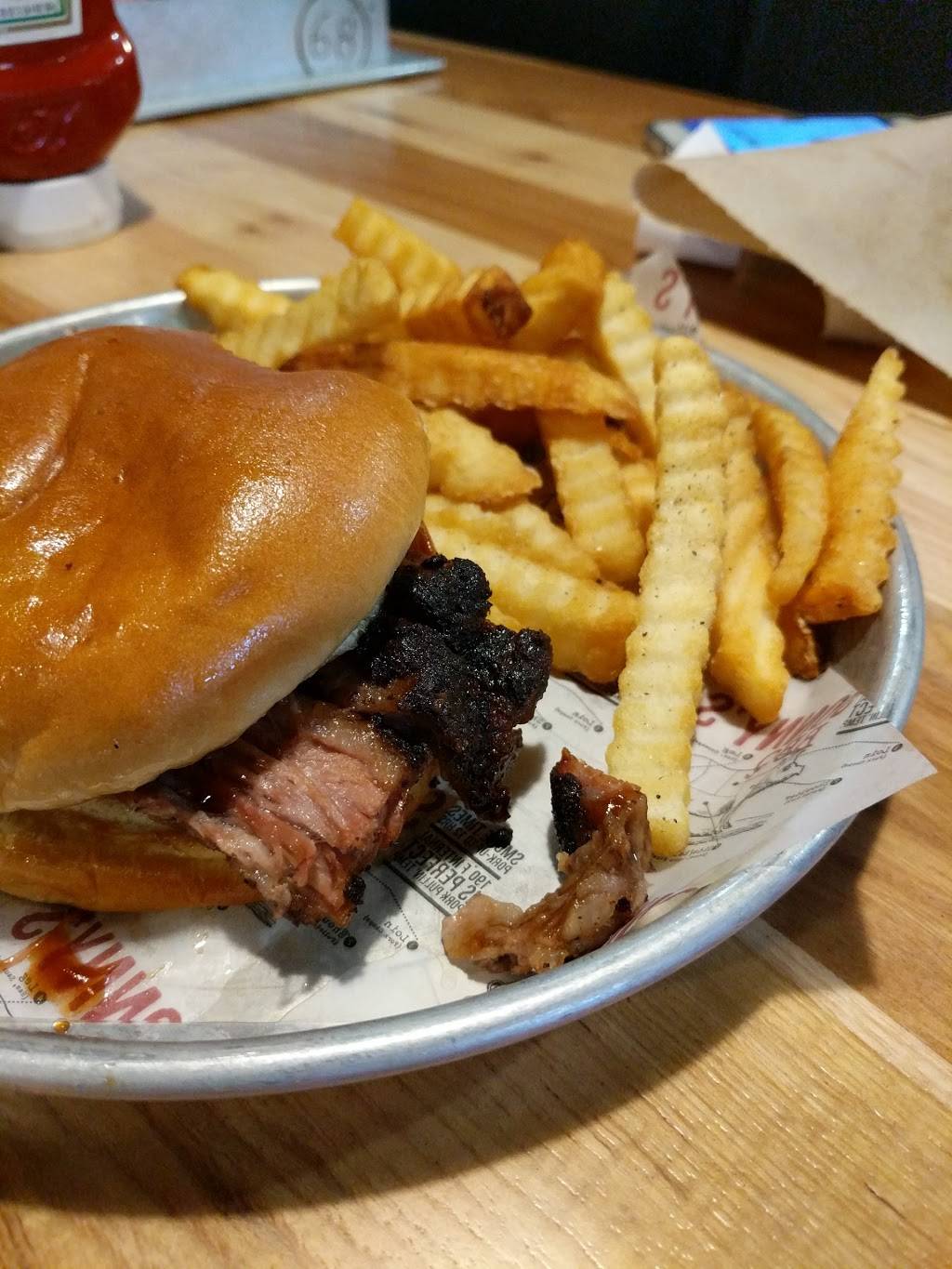 Sonnys BBQ | restaurant | 5980 Winkler Rd, Fort Myers, FL 33919, USA | 2394810090 OR +1 239-481-0090