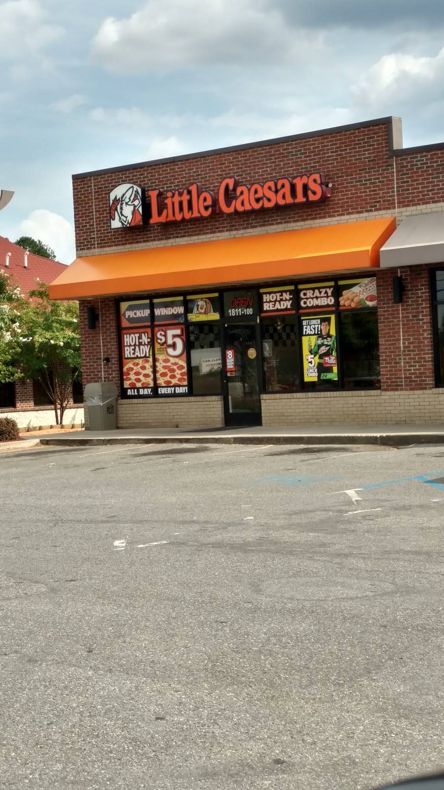 Little Caesars Pizza | meal takeaway | 1811 S New Hope Rd, Gastonia, NC 28054, USA | 7048100157 OR +1 704-810-0157