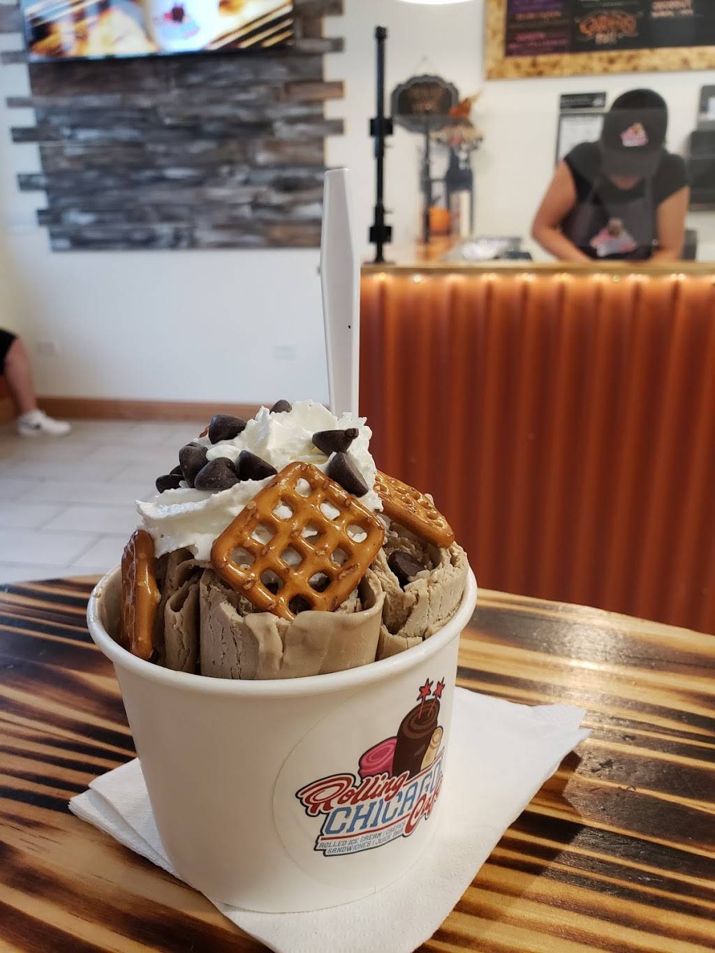 Rolling Chicago Cafe | restaurant | 3904 W 47th St, Chicago, IL 60632, USA | 7739402492 OR +1 773-940-2492