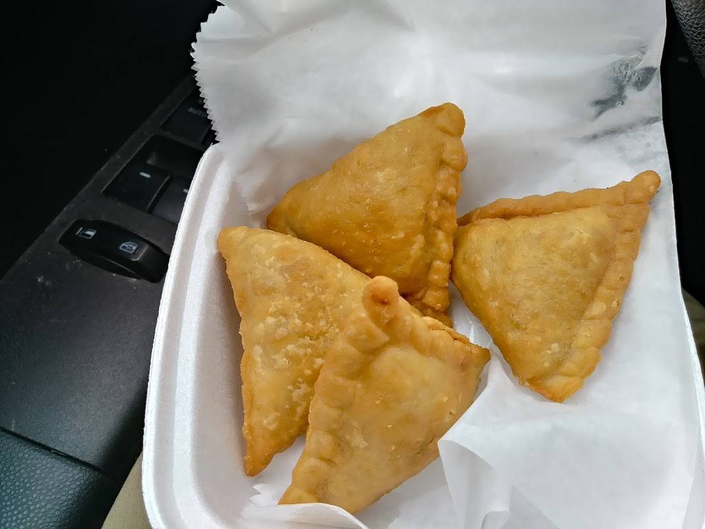 Kabob on Wheels | restaurant | 1843, 1401 N Dupont Hwy, Wilmington Manor, DE 19720, USA | 3025659868 OR +1 302-565-9868