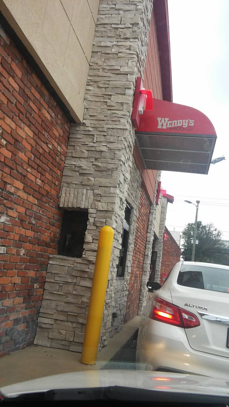 Wendys | restaurant | 1407 Eisenhower Pkwy, Macon, GA 31206, USA | 4787885608 OR +1 478-788-5608
