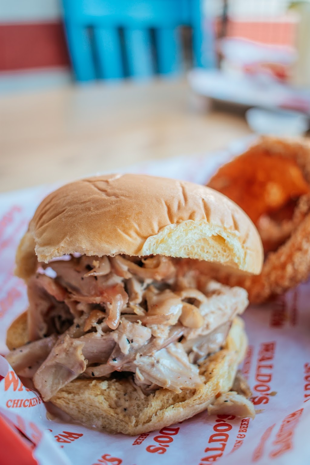 Waldos Chicken & Beer - Little Rock | restaurant | 6 Bass Pro Dr #300, Little Rock, AR 72210, USA | 5013532391 OR +1 501-353-2391