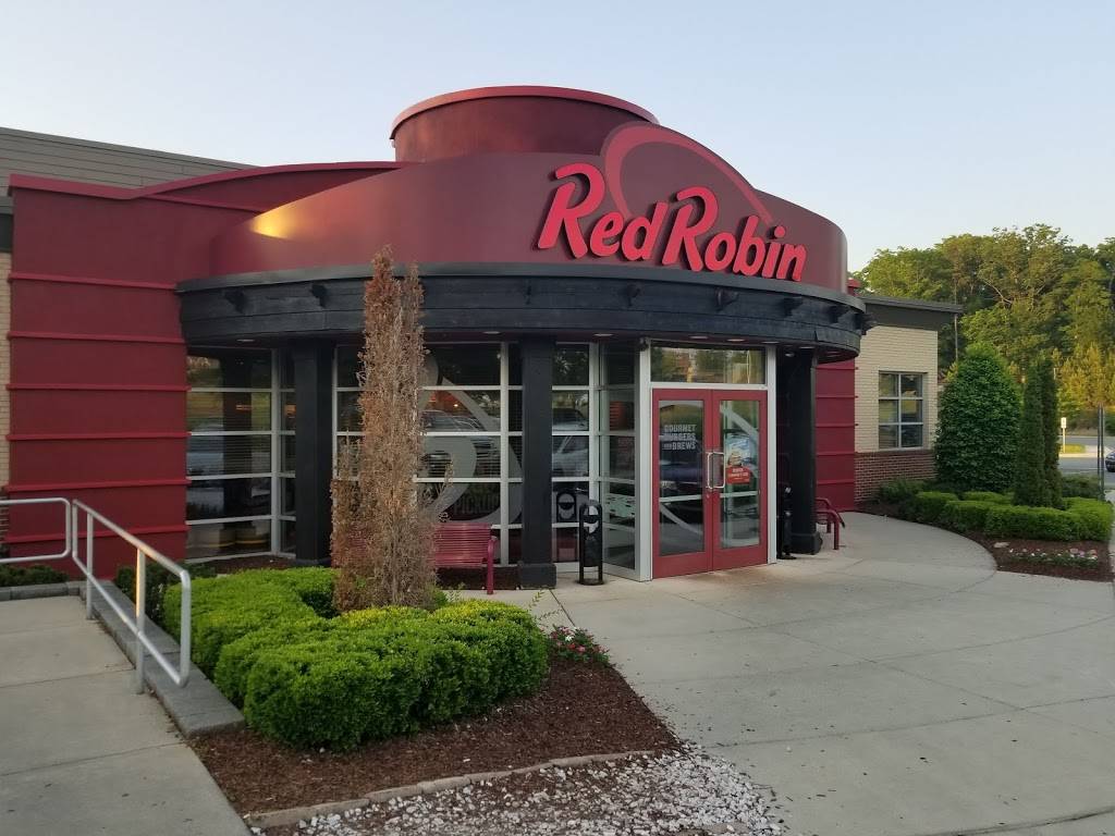 Red Robin Gourmet Burgers and Brews | restaurant | 5313 New Hope Commons Blvd Ext, Durham, NC 27707, USA | 9194194980 OR +1 919-419-4980