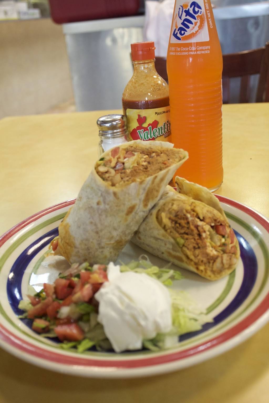 Don Pancho Villa Restaurant & Market | bakery | 21565 US-19, Clearwater, FL 33765, USA | 7277990453 OR +1 727-799-0453