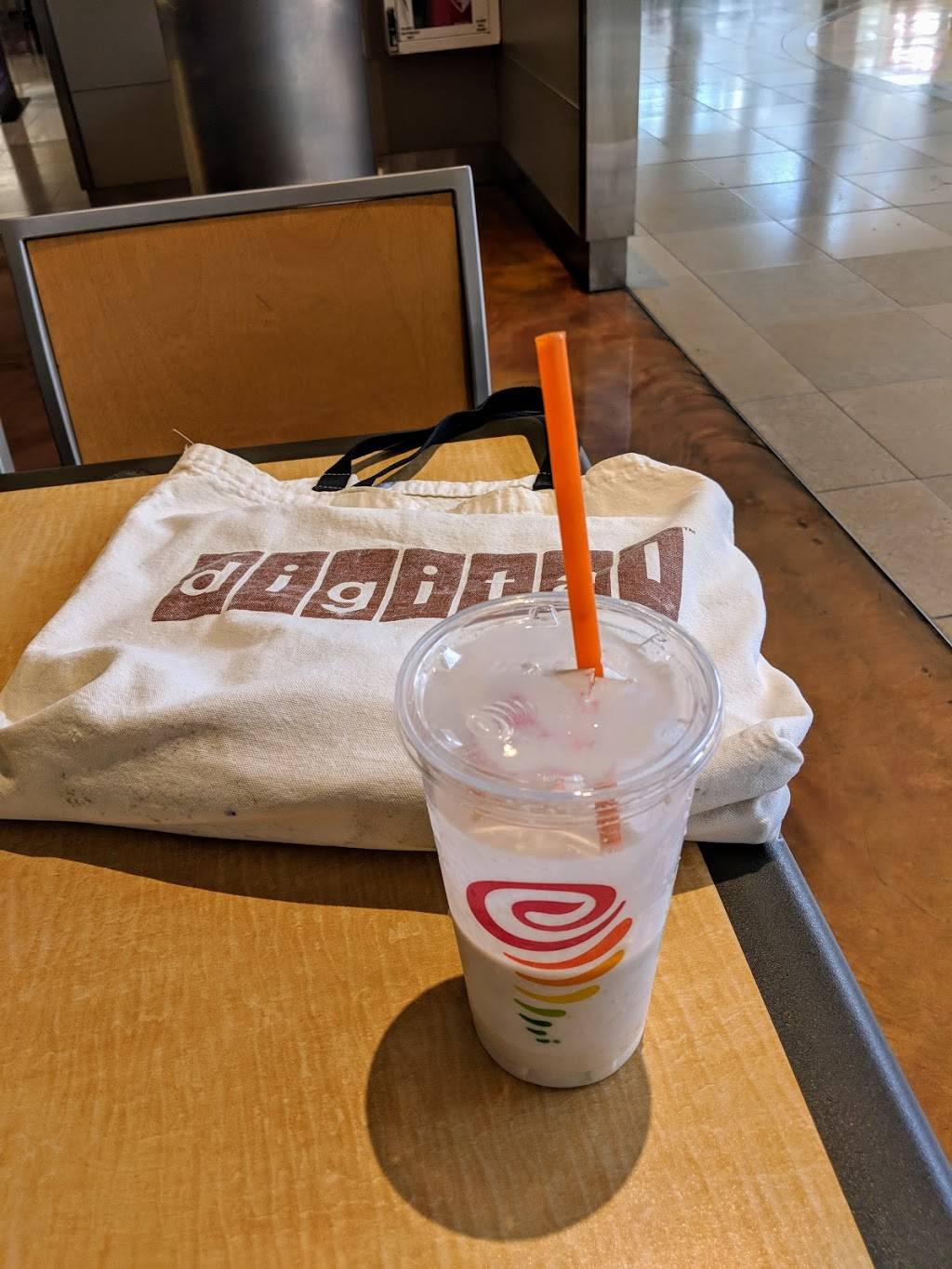 Jamba The Mall in Columbia | restaurant | 10300 Little Patuxent Pkwy Ste 5537, Columbia, MD 21044, USA | 4109882126 OR +1 410-988-2126
