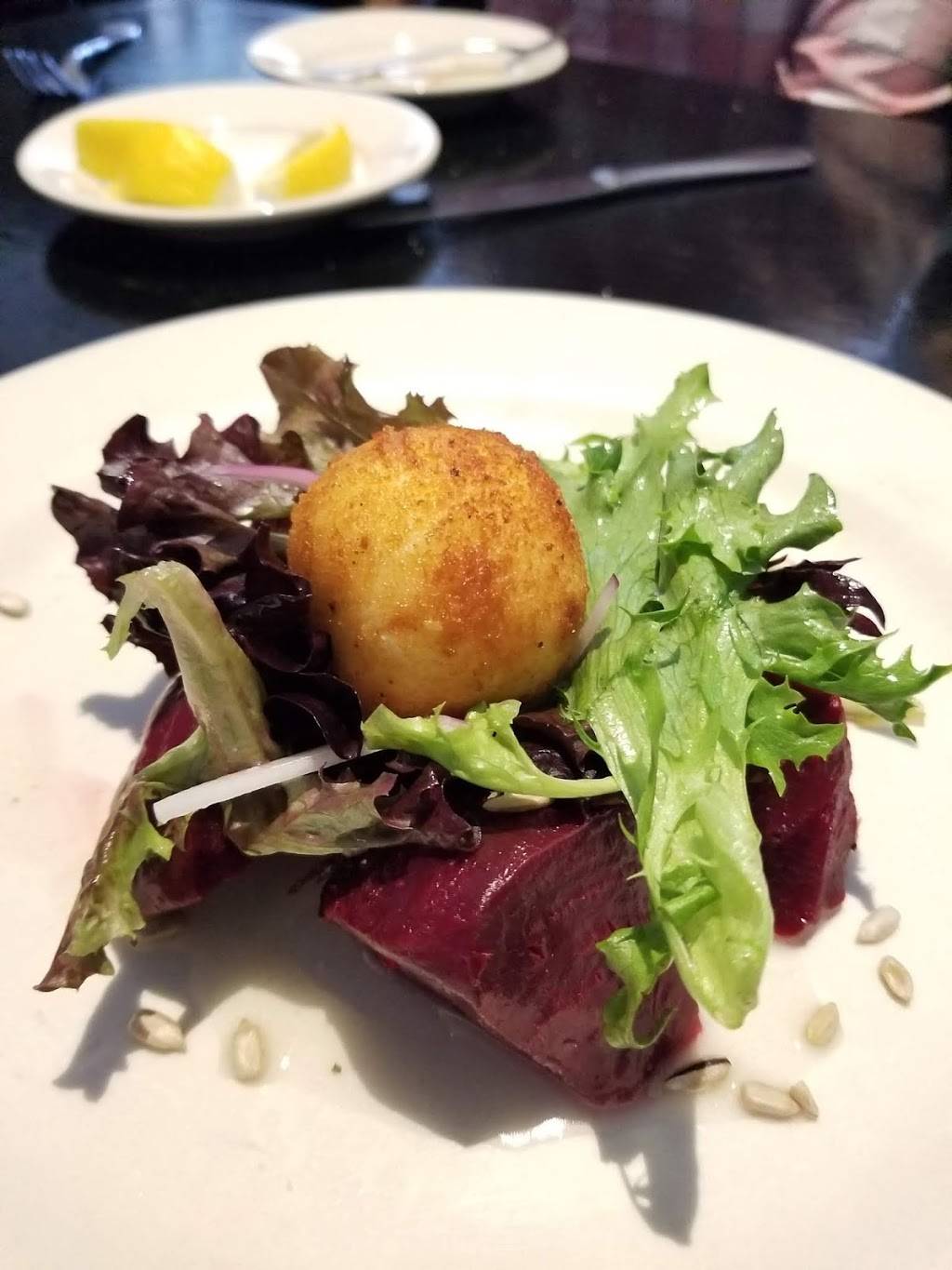 Oysters Bar & Grille | restaurant | 254 Church St, Pembroke, MA 02359, USA | 7819241065 OR +1 781-924-1065