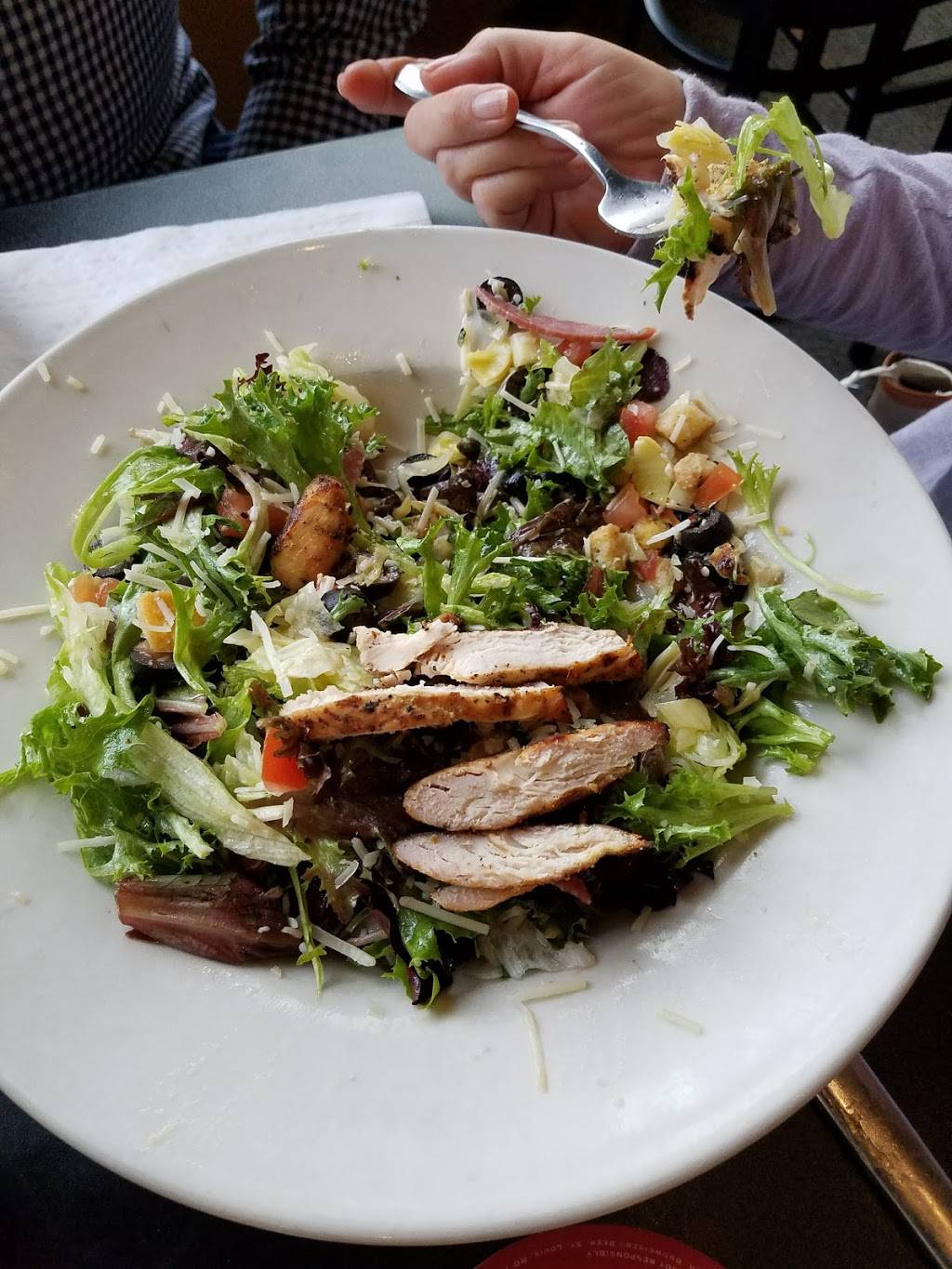 Bemos | restaurant | 5373 State Highway N, Cottleville, MO 63304, USA | 6369399922 OR +1 636-939-9922