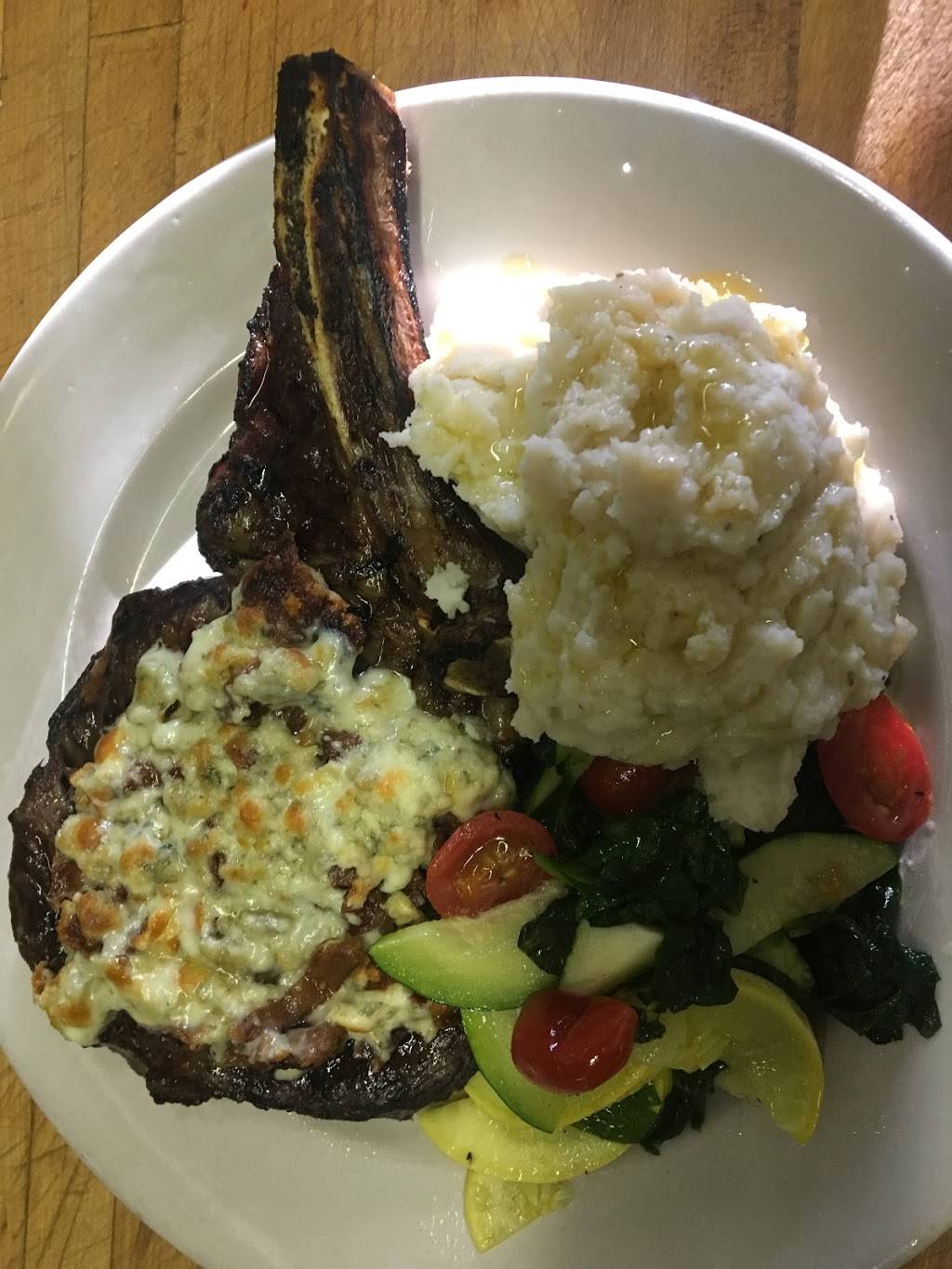 Shennanigans | restaurant | 228 Hawkins Ave, Lake Ronkonkoma, NY 11779, USA | 6314679724 OR +1 631-467-9724