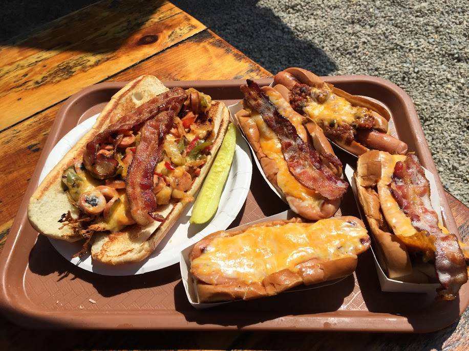 Dog House | restaurant | 189 Lower County Rd, Dennis Port, MA 02639, USA | 5083987774 OR +1 508-398-7774