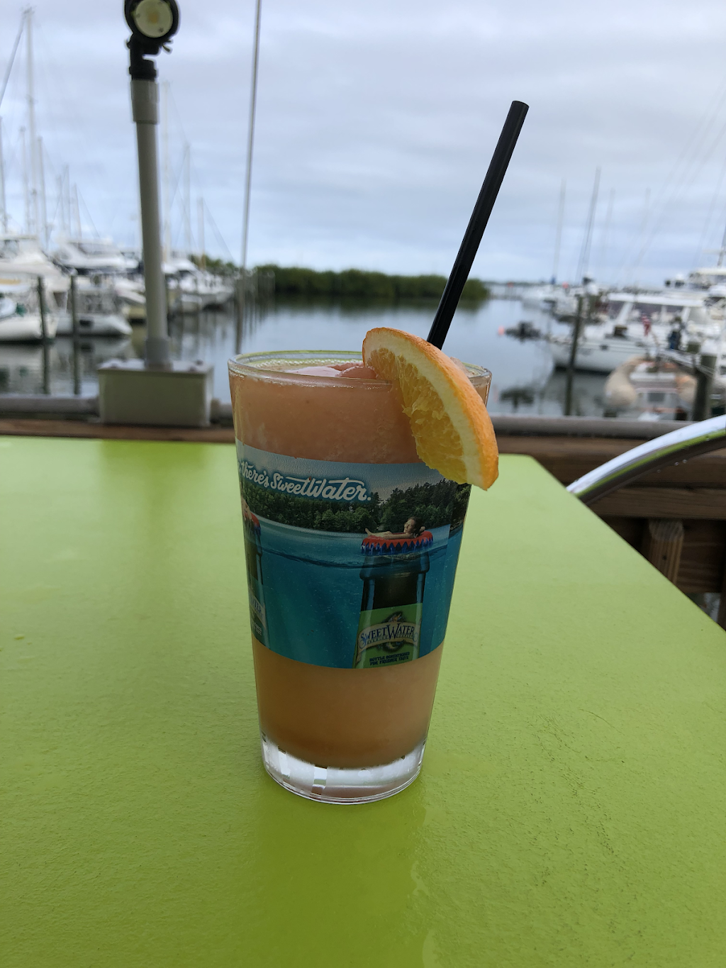 Harbor Cove Bar & Grill | restaurant | 1930 Harbortown Dr, Fort Pierce, FL 34946, USA | 7724295303 OR +1 772-429-5303