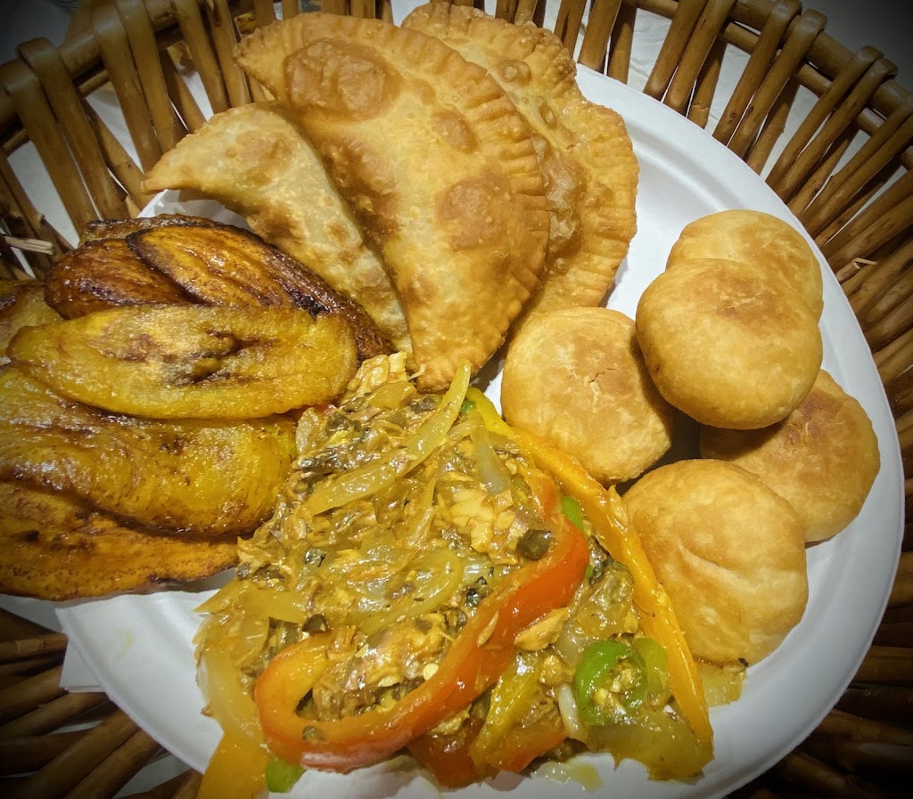 K & R International Restaurant & Bar | restaurant | 412 N Dupont St, Wilmington, DE 19805, USA | 3024821640 OR +1 302-482-1640