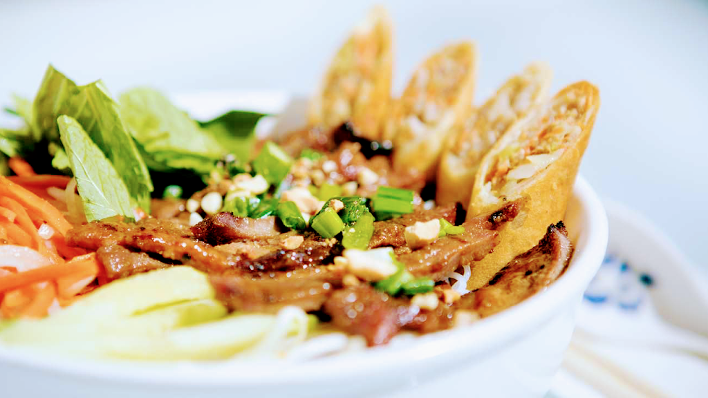 Dong Thap Noodles | restaurant | 303 12th Ave S Suite A, Seattle, WA 98144, USA | 2063251122 OR +1 206-325-1122