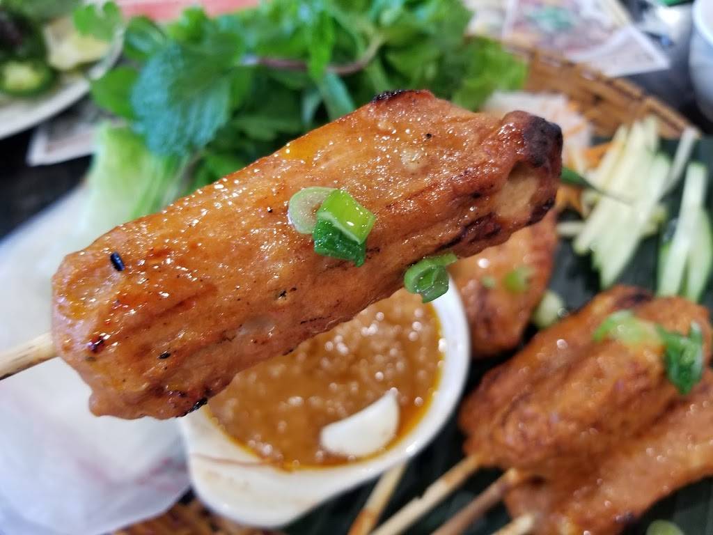 5 Stars Hue Restaurant | restaurant | 10053 Valley Blvd #2, El Monte, CA 91731, USA | 6265793988 OR +1 626-579-3988